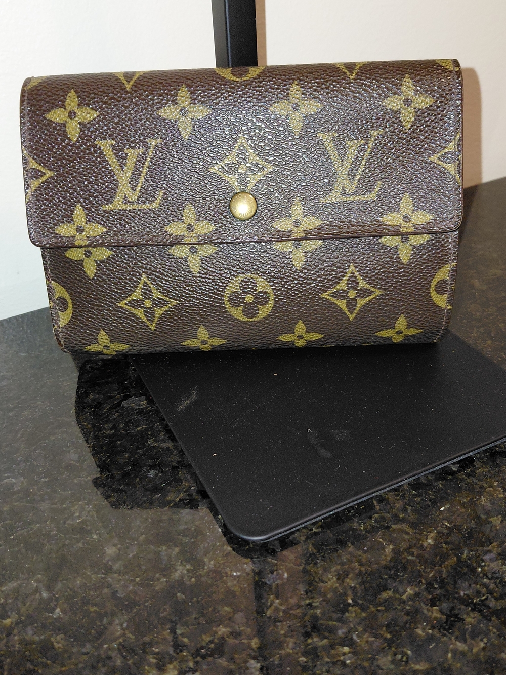 Louis Vuitton Monogram Canvas Porte Tresor Compact Tri Fold Wallet -GVC